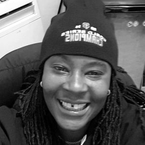 Meet your Posher, Monique